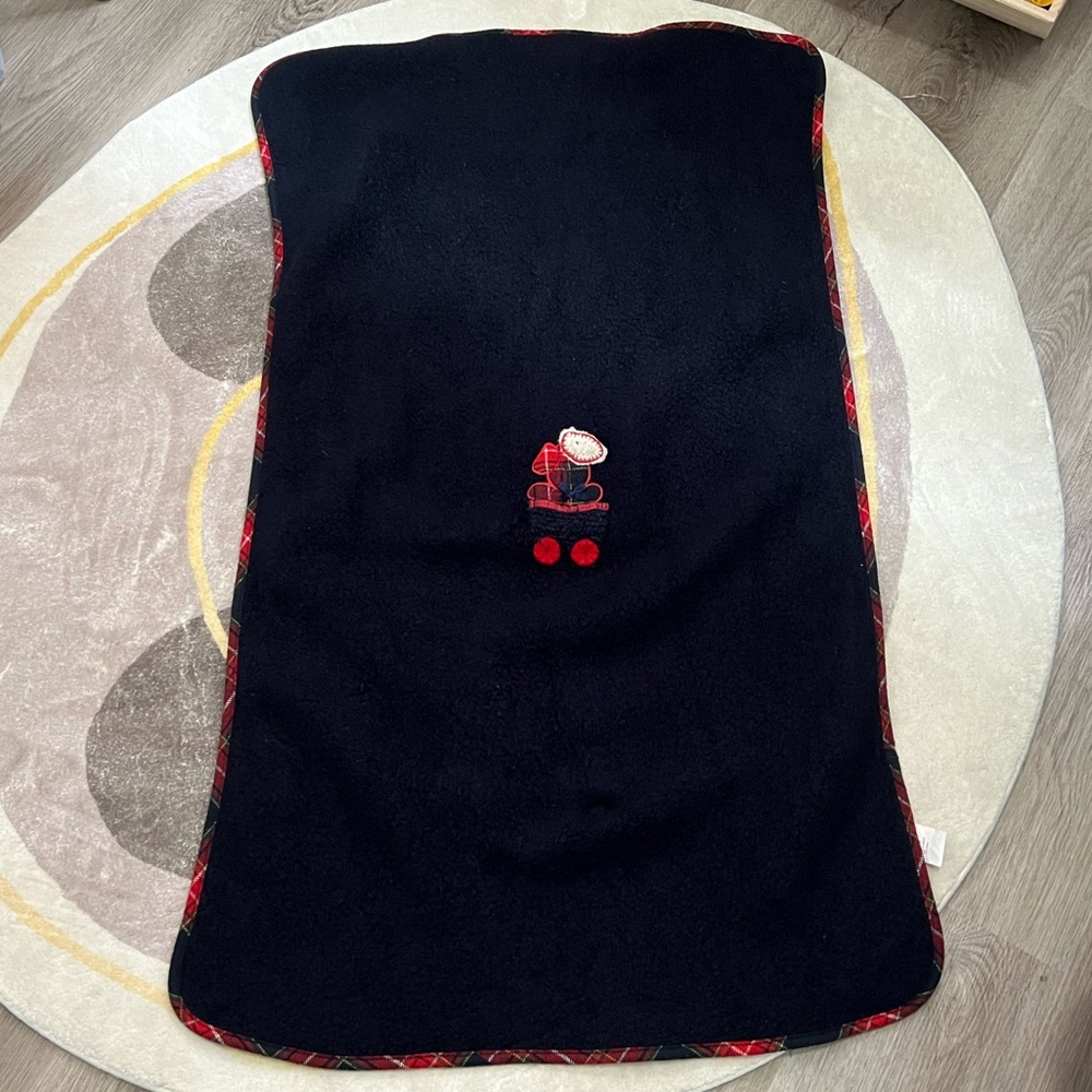 GIESSWEIN WOOL EMBROIDERED KNIT BEAR BLANKET NURSERY GIFT